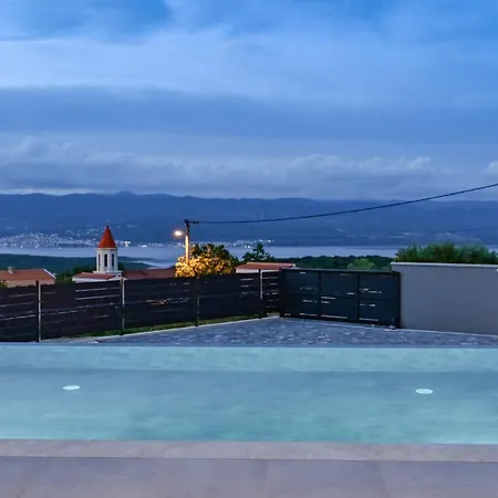 فيلة Luxury Brajdini *