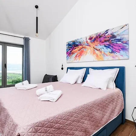 Vila Luxury Brajdini *