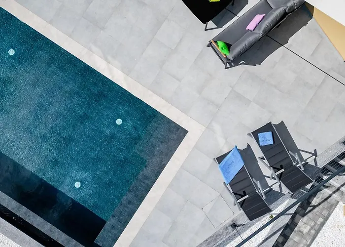 Luxury Brajdini Villa